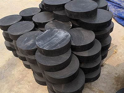 张家川板式橡胶支座由若干层橡胶片与薄钢板经加压硫化